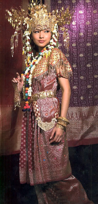 Zainal Songket Palembang (Sentra Tenun Tradisional)